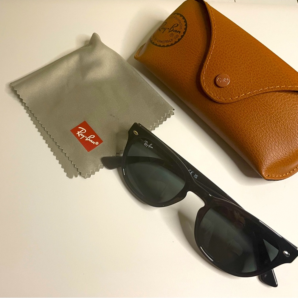 Ray-Ban Wayfarer